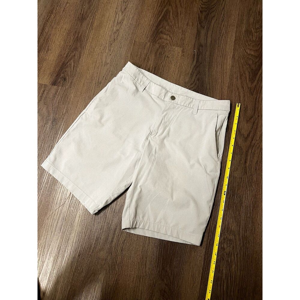 Lululemon Men's abc Golf Shorts Light Beige Size 30